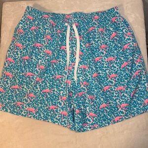 Chubbies Flamingo Print Swim Trunks Shorts XL 5.5” Inseam Blue Pink